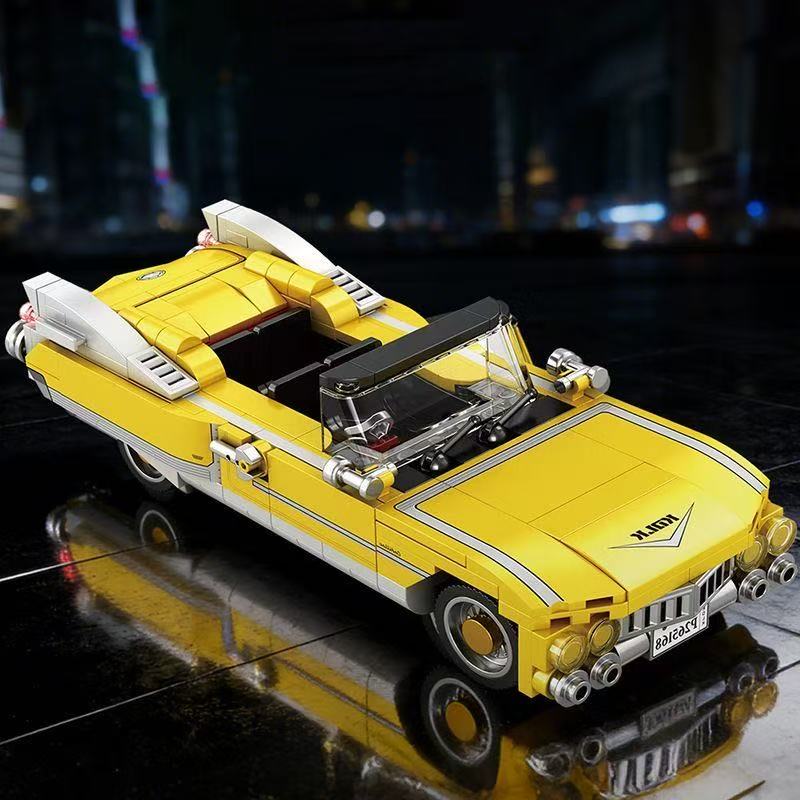 Yellow Vintage Convertible Car - Model Kit Horse ulasan dan harga